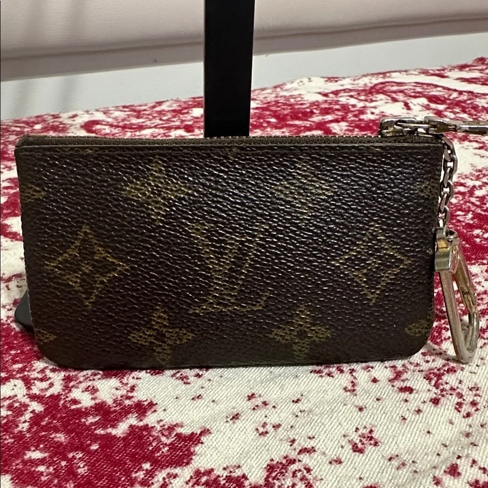 Louis Vuitton Monogram Key Cles